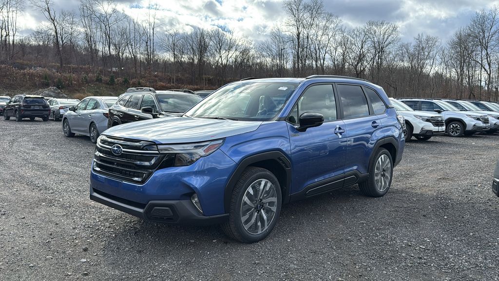 2025 Subaru Forester Touring photo 2