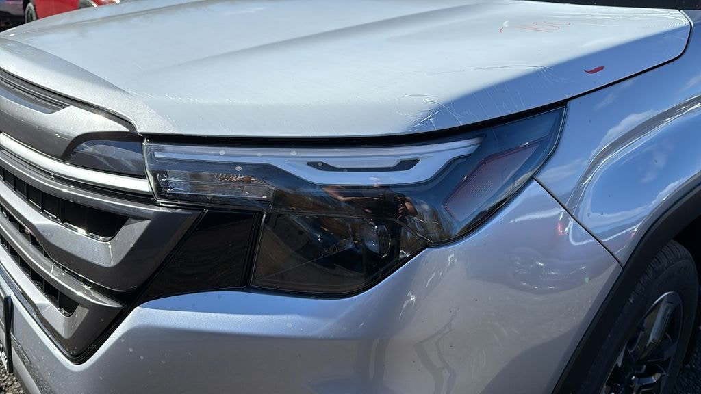 New 2025 Subaru Forester Hybrid Premium SUV