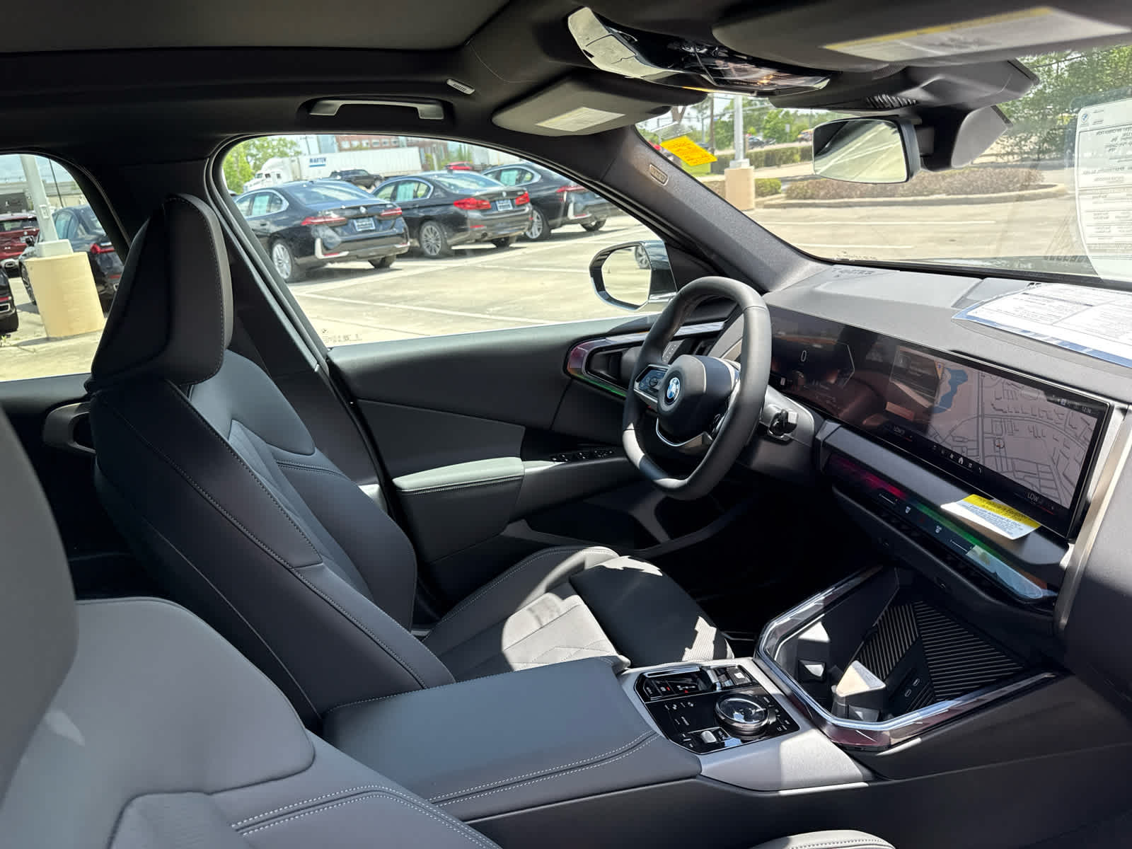 2025 BMW X3 30 - Photo 14