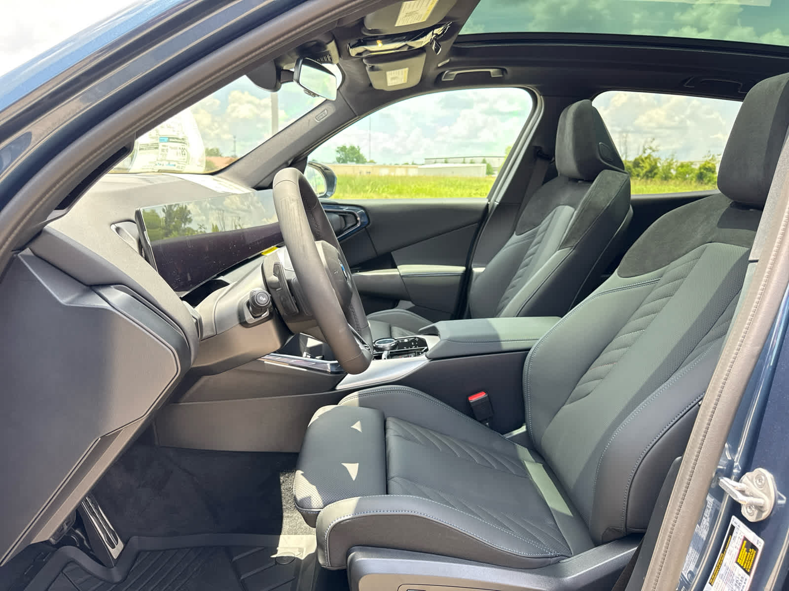 2025 BMW X3 30 - Photo 25