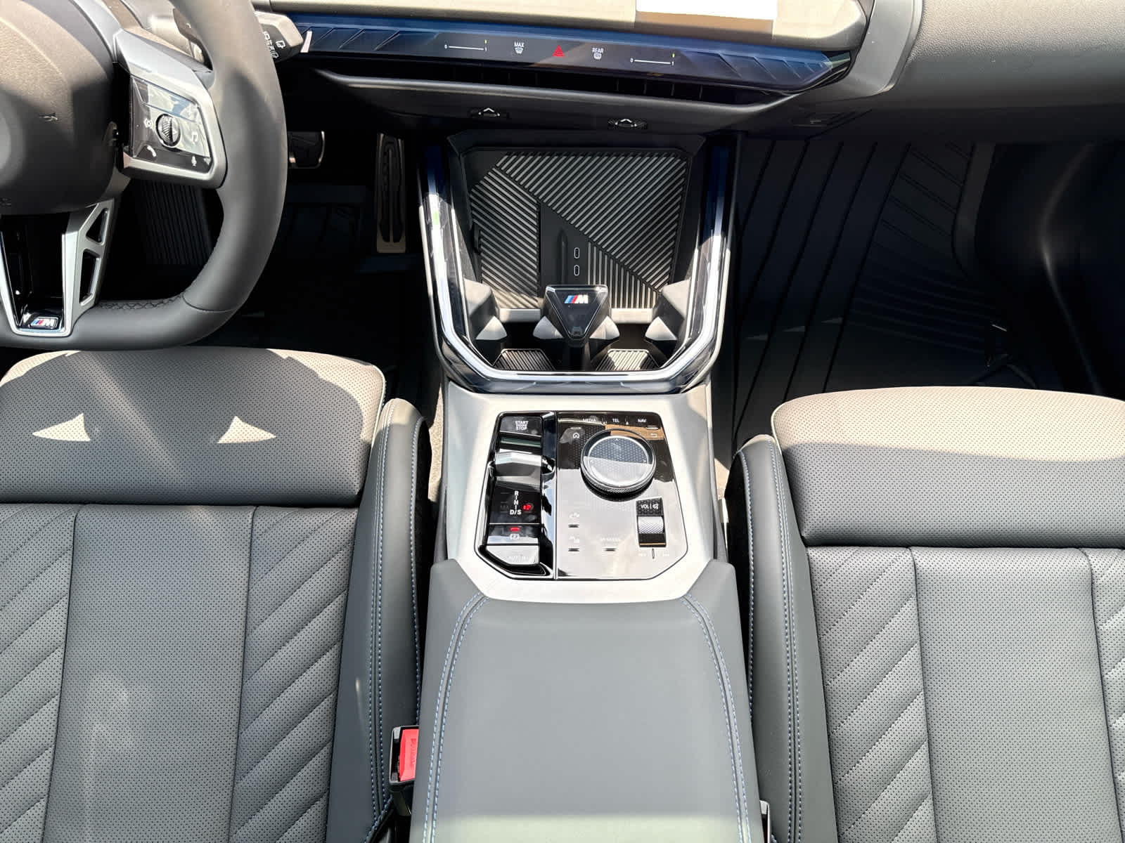 2025 BMW X3 30 - Photo 28