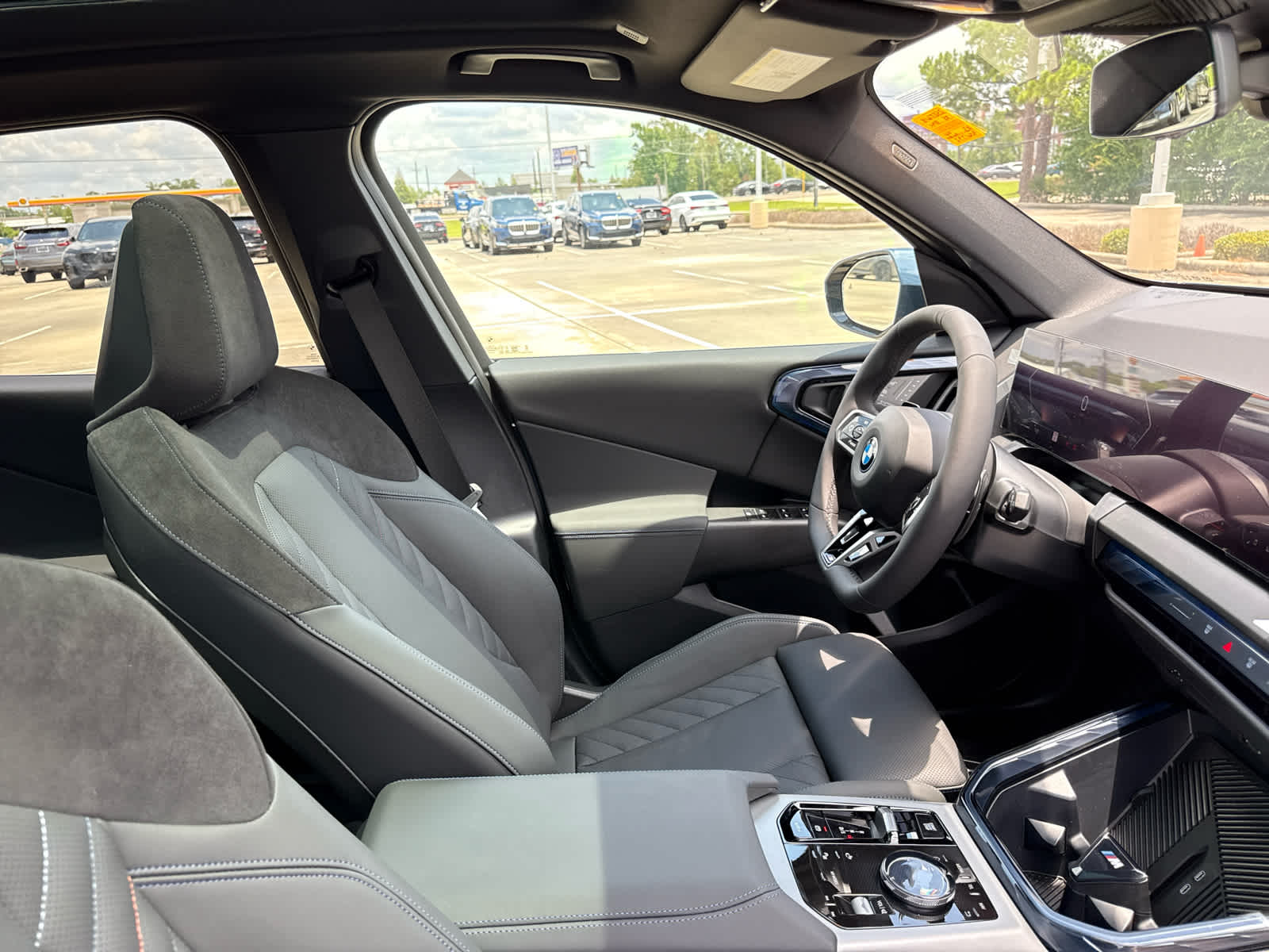 2025 BMW X3 30 - Photo 15