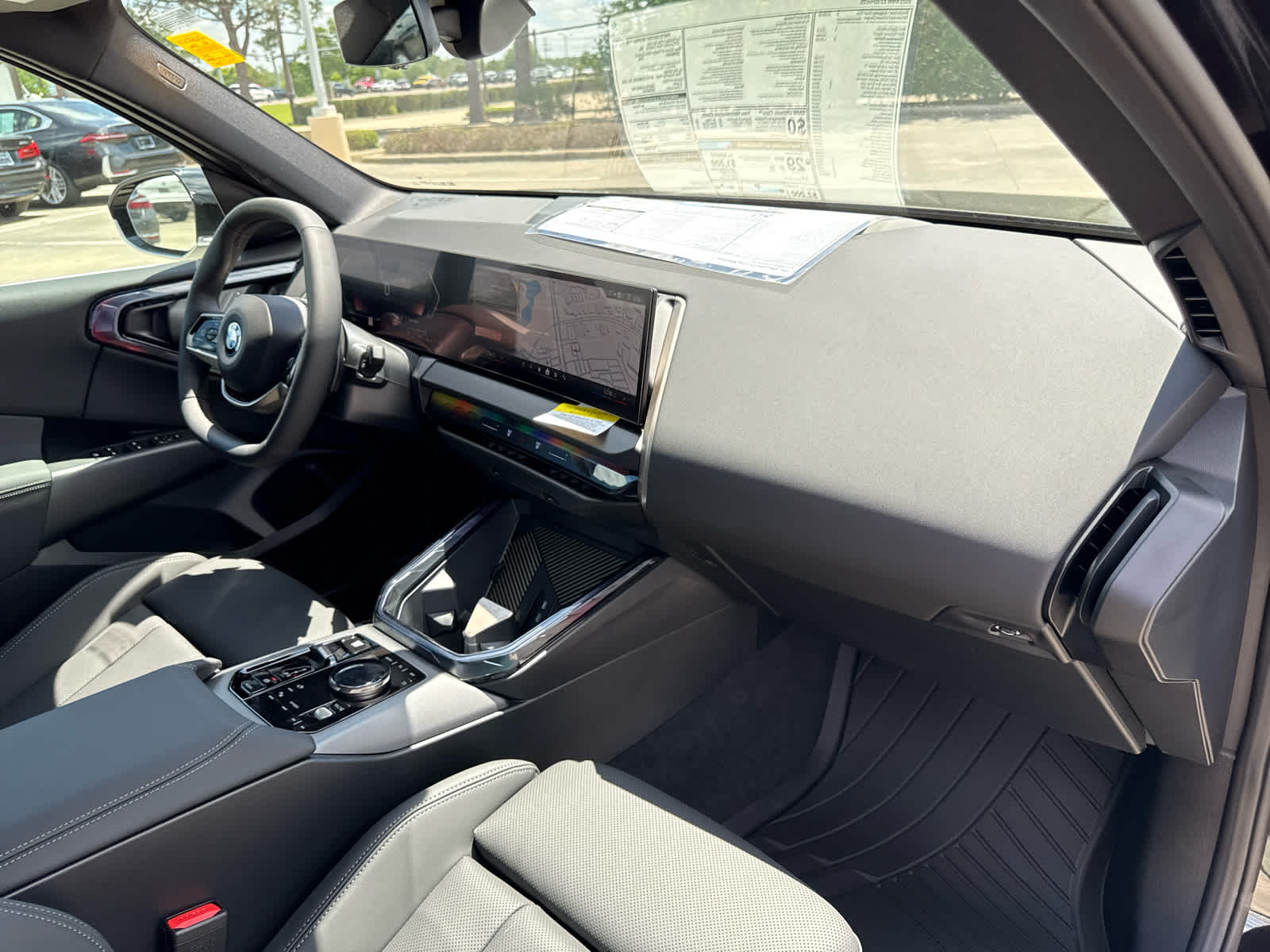2025 BMW X3 30 - Photo 13