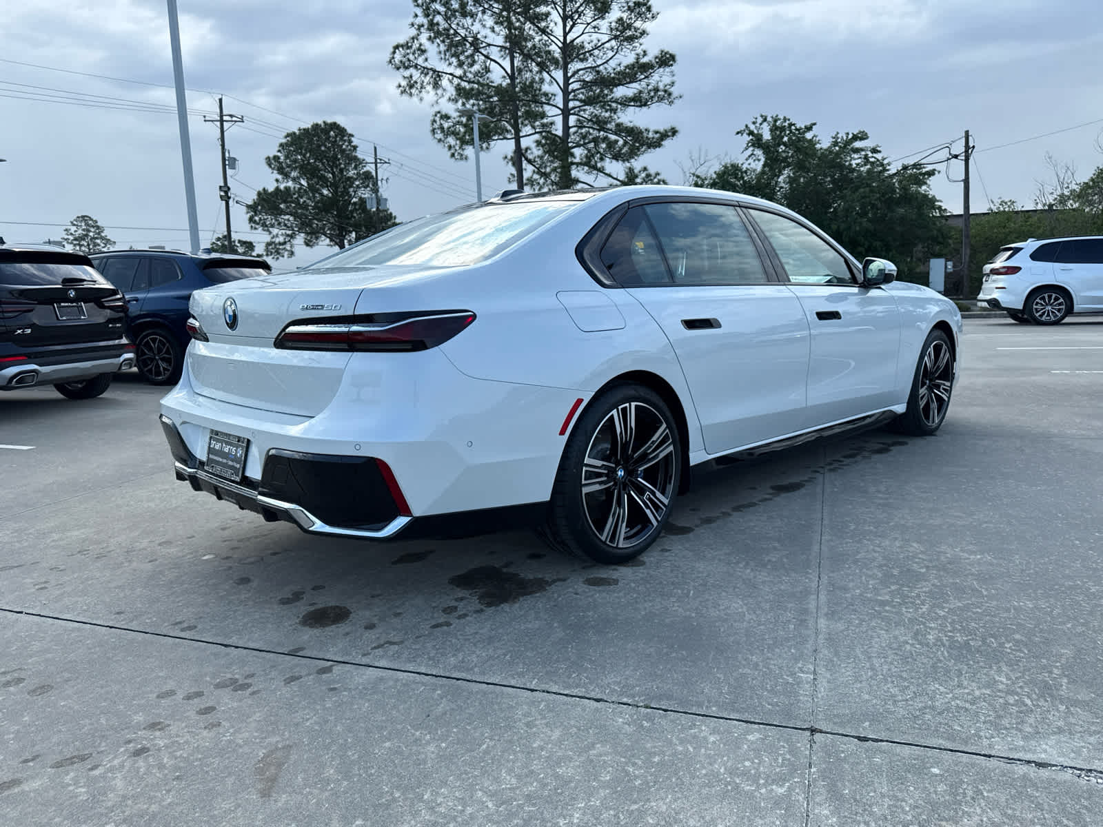 2025 BMW i7 50 - Photo 5