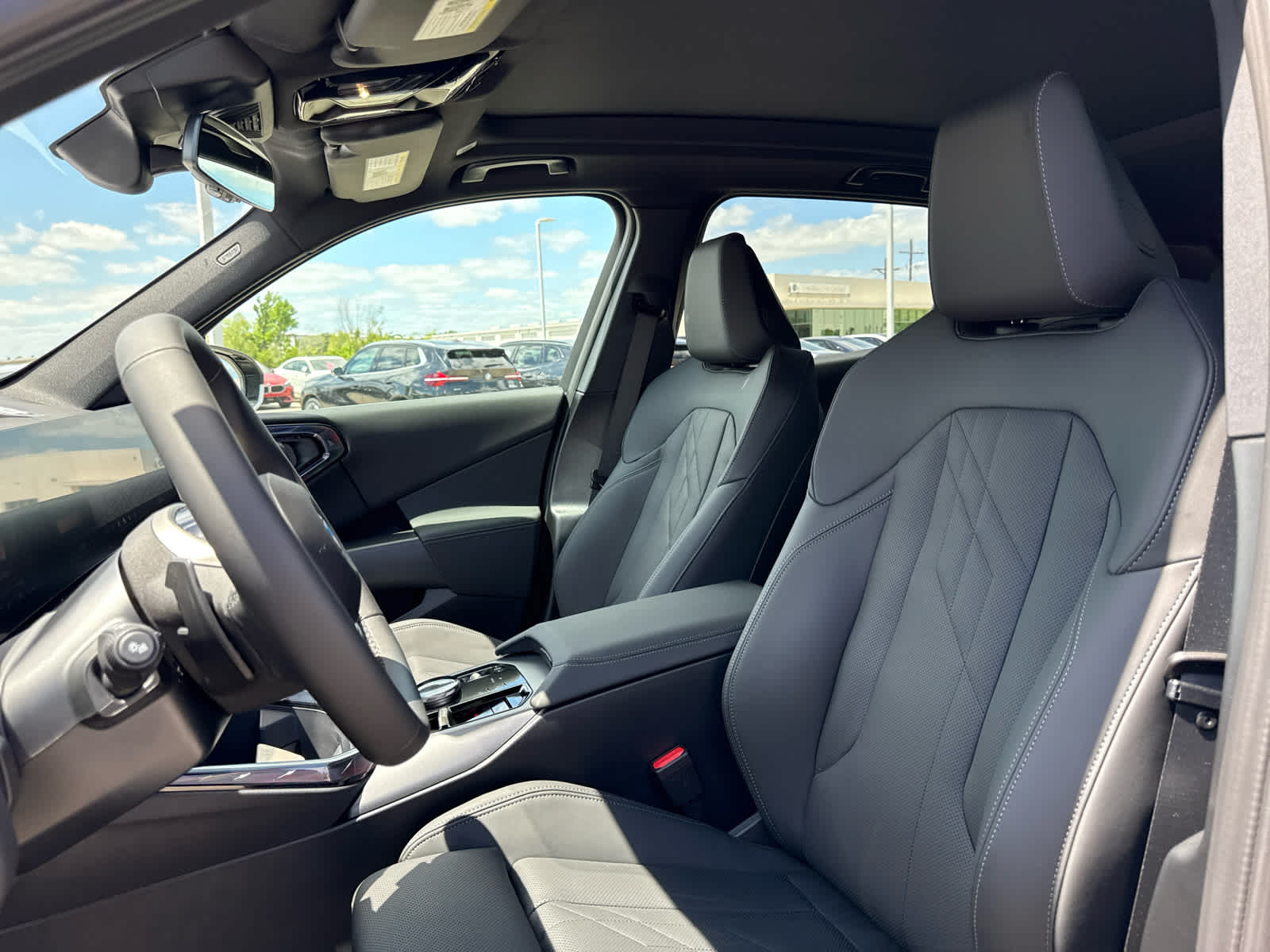 2025 BMW X3 30 - Photo 23