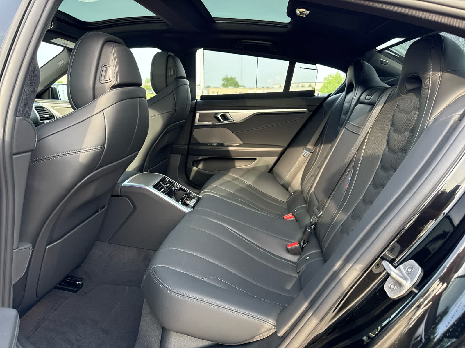 2026 BMW 8 Series 840i - Photo 20