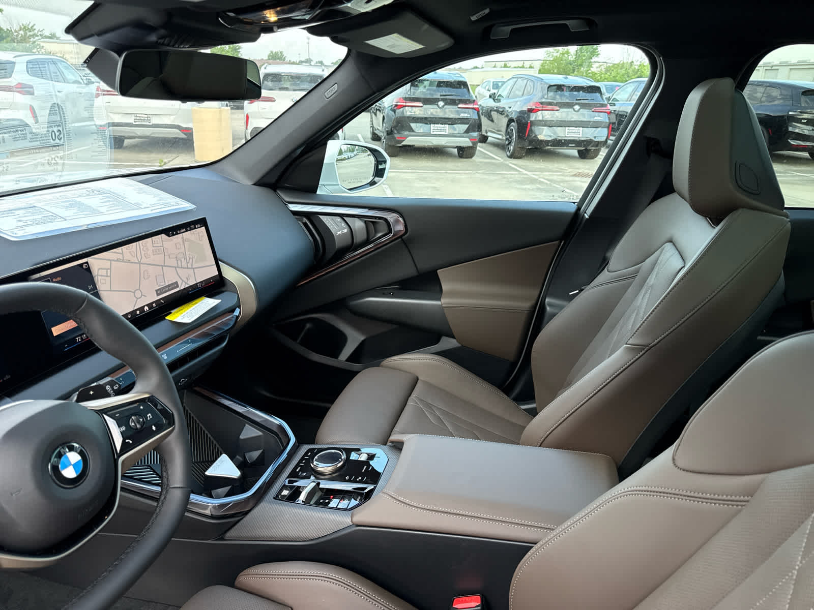 2025 BMW X3 30 - Photo 22