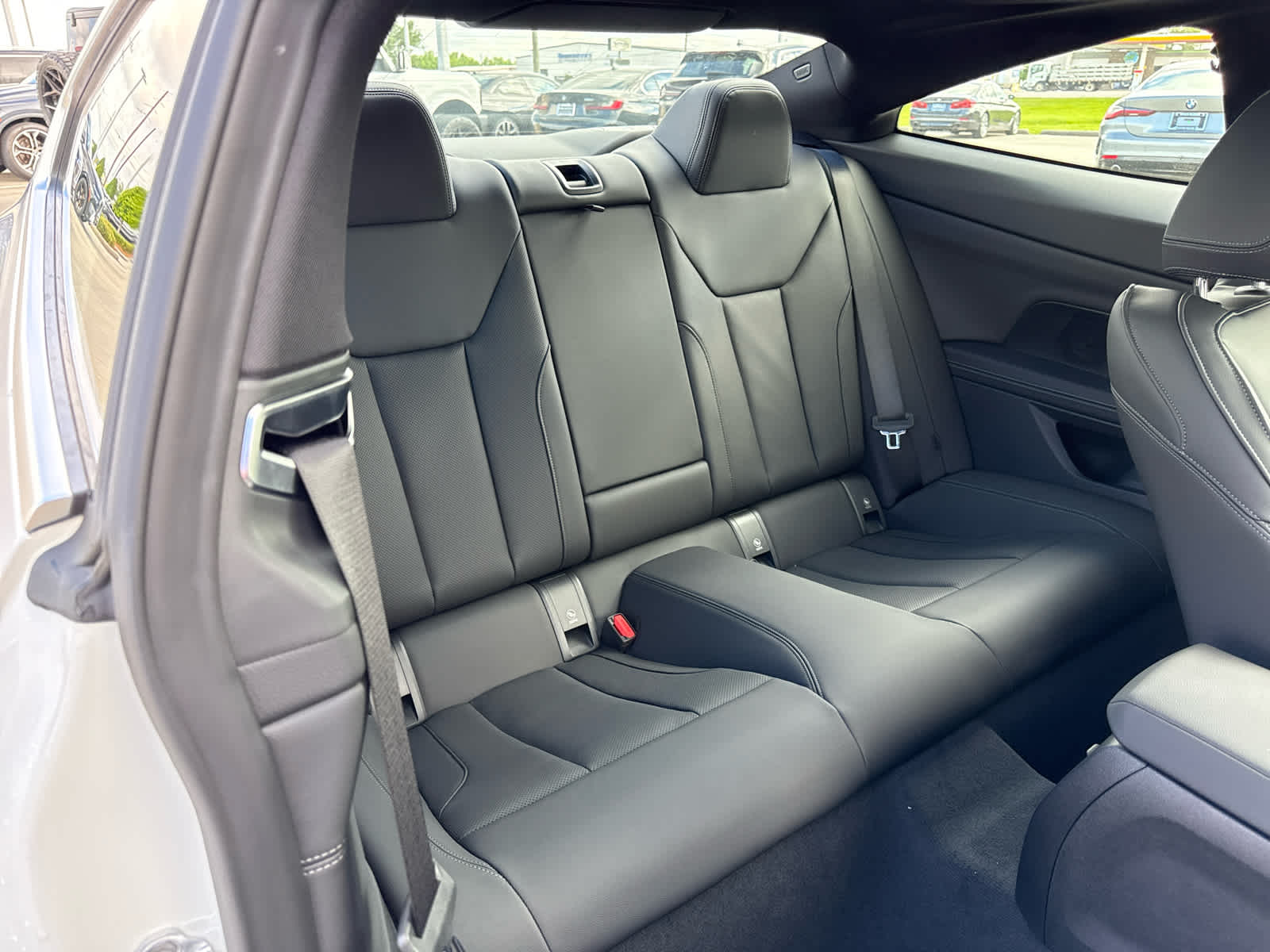 2026 BMW 4 Series 430i - Photo 18