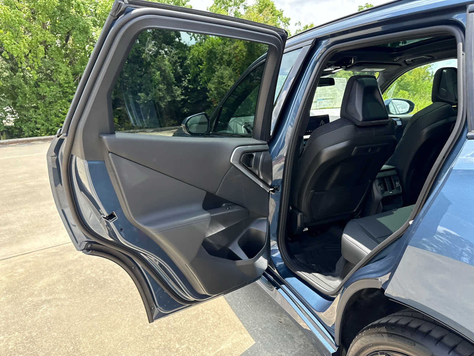 2025 BMW X3 30 - Photo 21