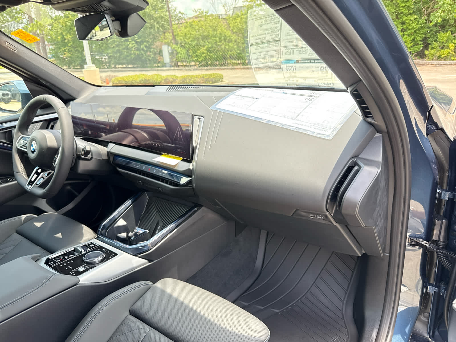2025 BMW X3 30 - Photo 14