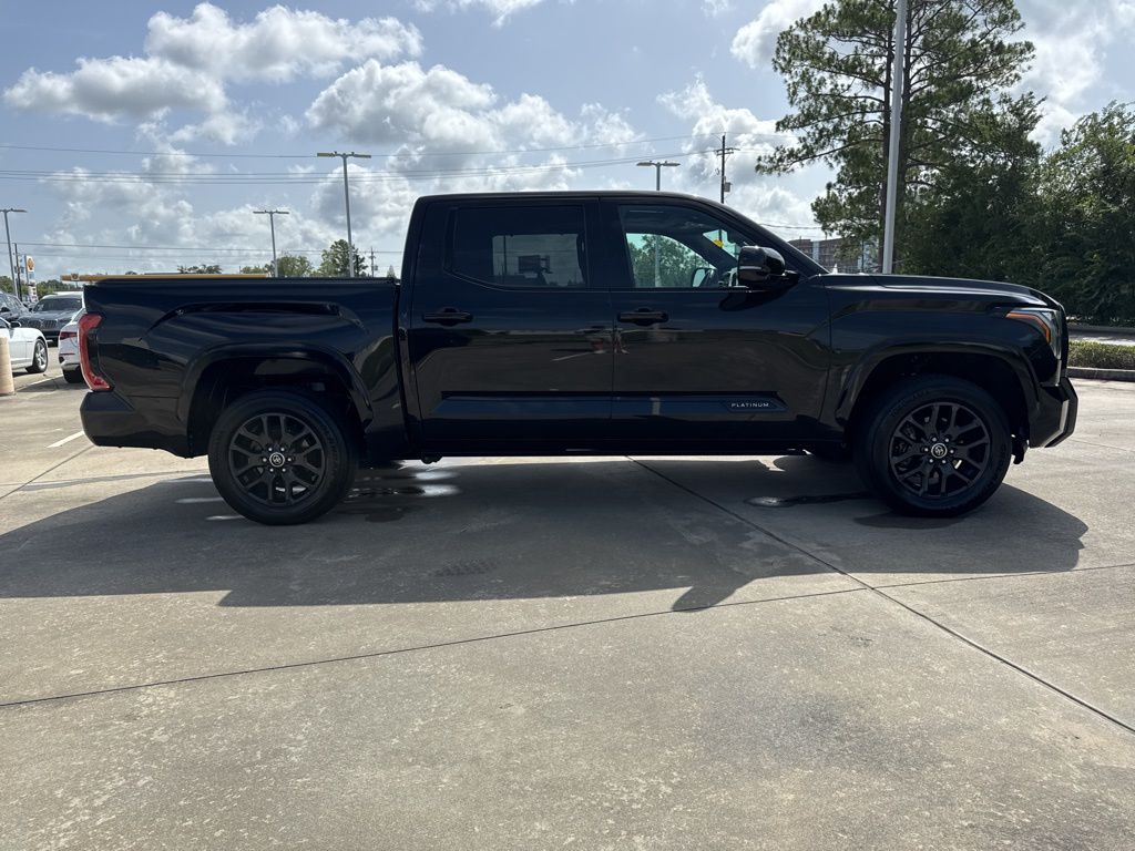 2022 Toyota Tundra Platinum photo 4