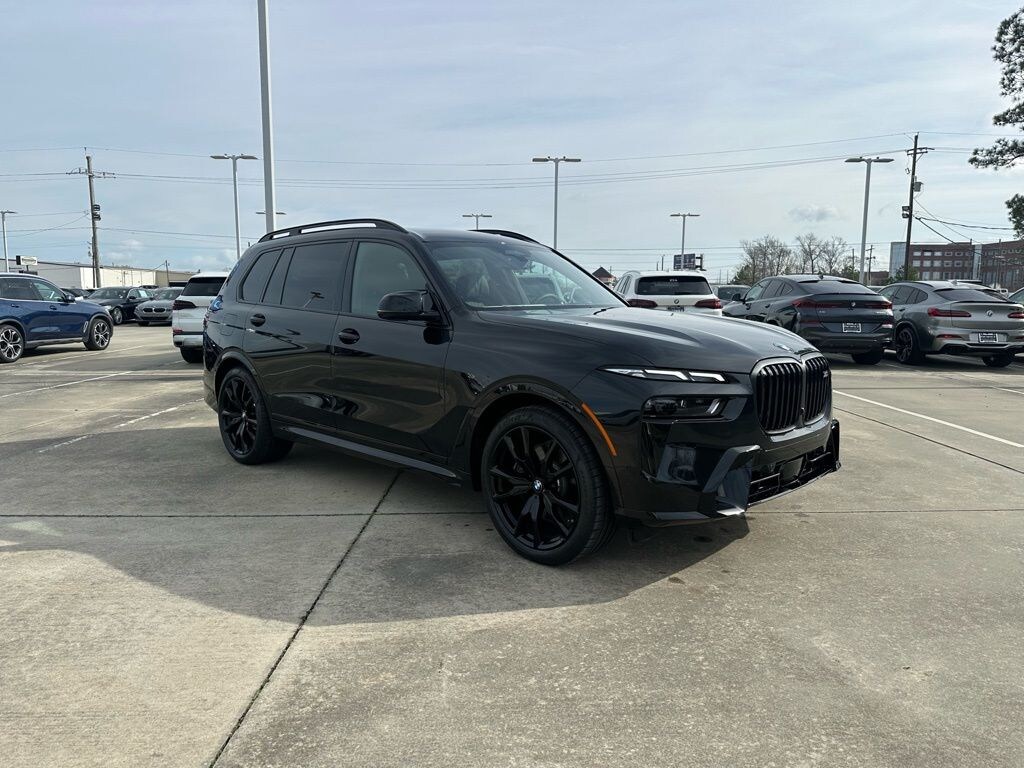 New 2026 BMW X7 M60i SUV