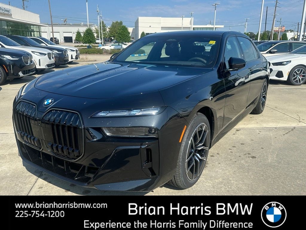 New 2026 BMW 760i xDrive Sedan
