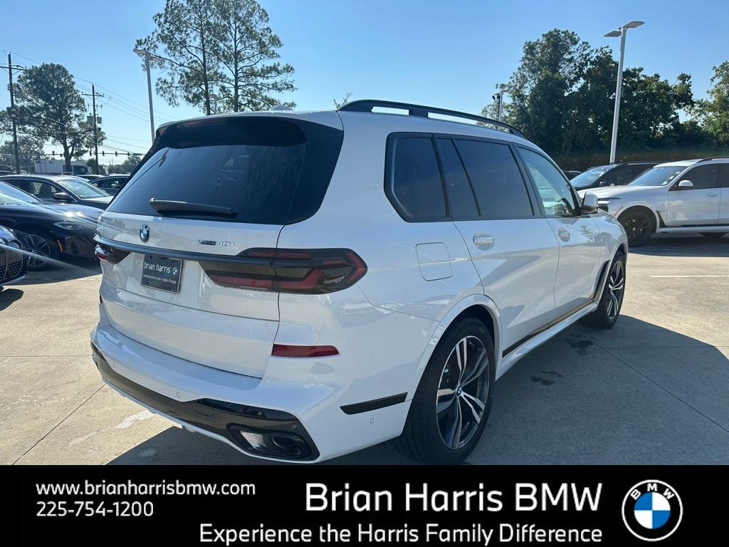 New 2026 BMW X7 xDrive40i SUV