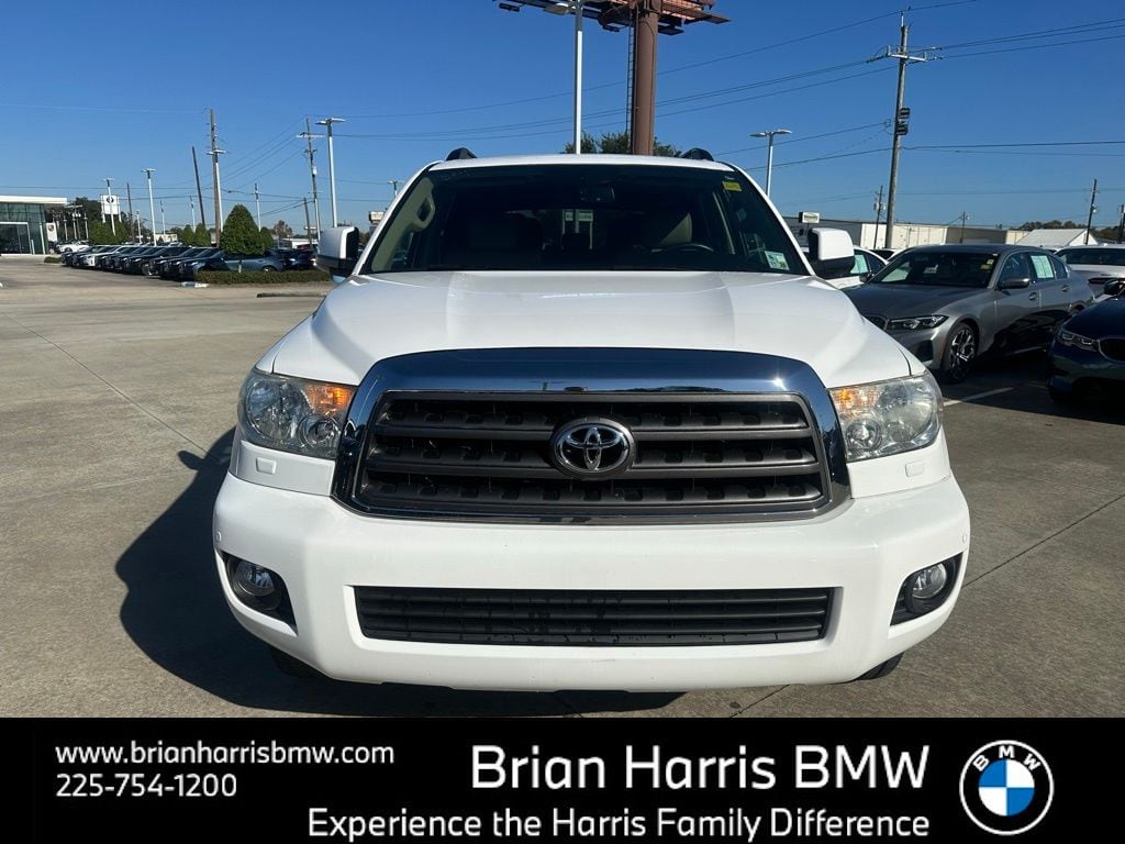Used 2016 Toyota Sequoia SR5 5.7L V8 SUV