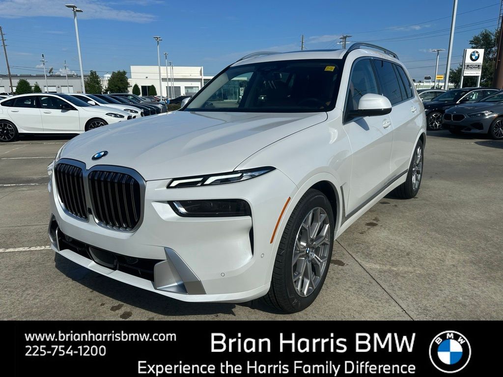 2026 BMW X7 40i's photo