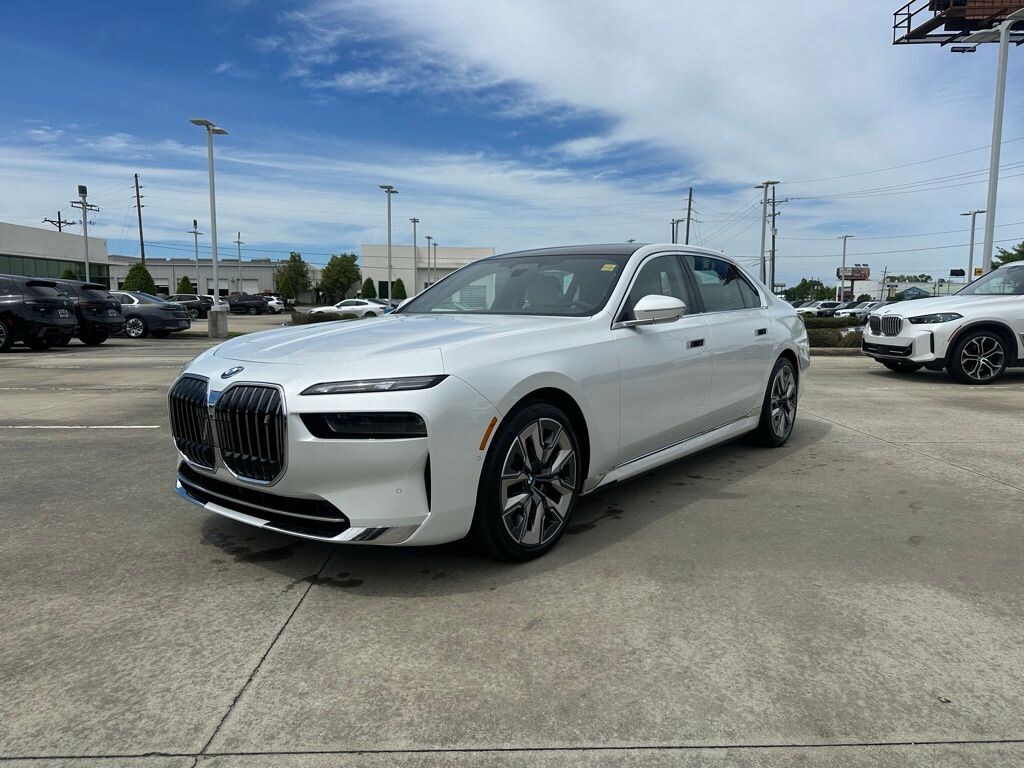New 2026 BMW i7 xDrive60 Sedan