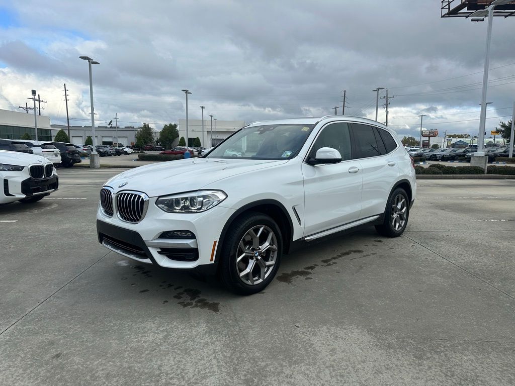 2021 BMW X3 30i's photo