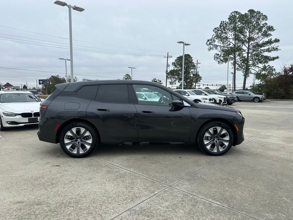 New 2026 BMW iX xDrive60 SUV