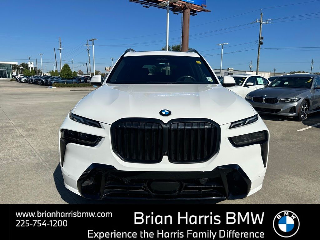 2023 Bmw X7 xDrive40i photo 2