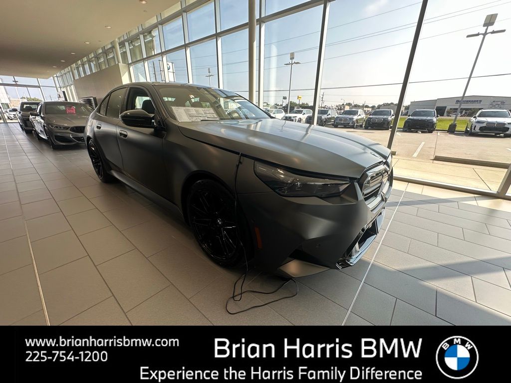 2026 Bmw M5 5 photo 3