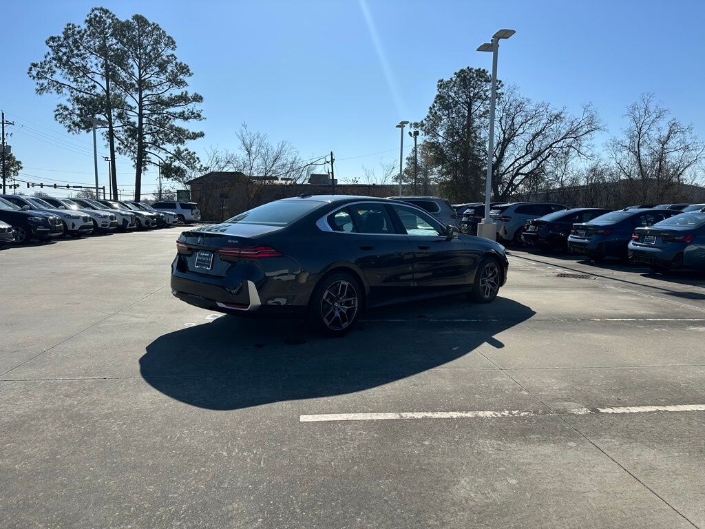 New 2026 BMW 530i Sedan