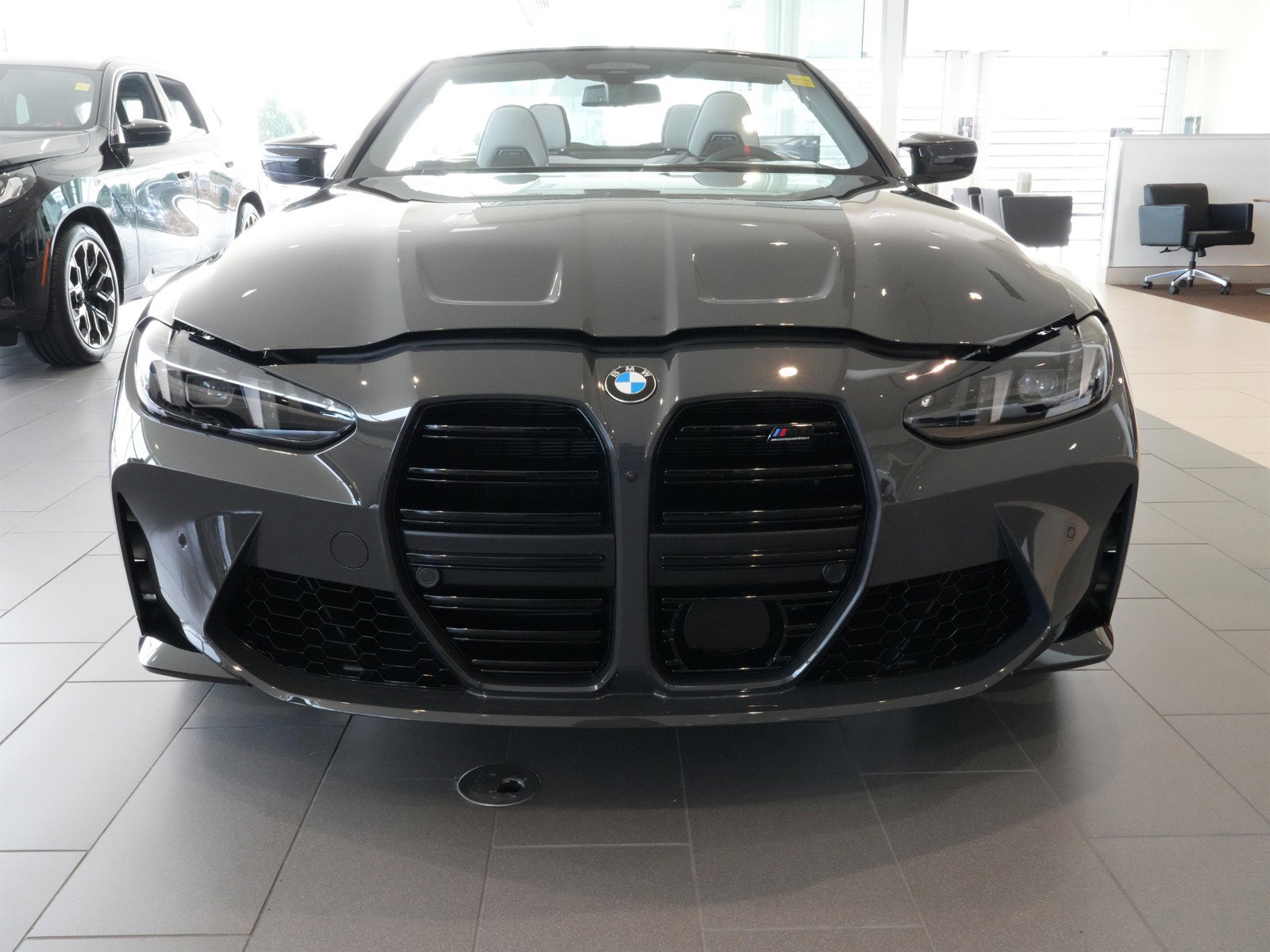 2025 Bmw M4 Competition xDrive Convertible photo 2