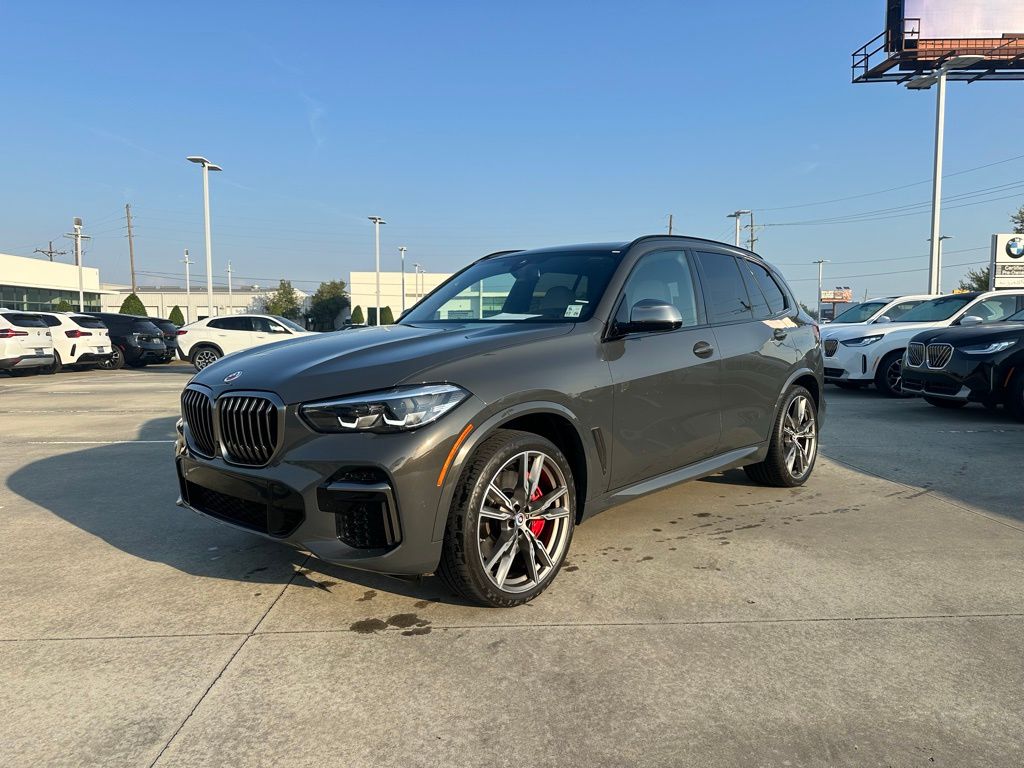 2023 BMW X5 M50i's photo