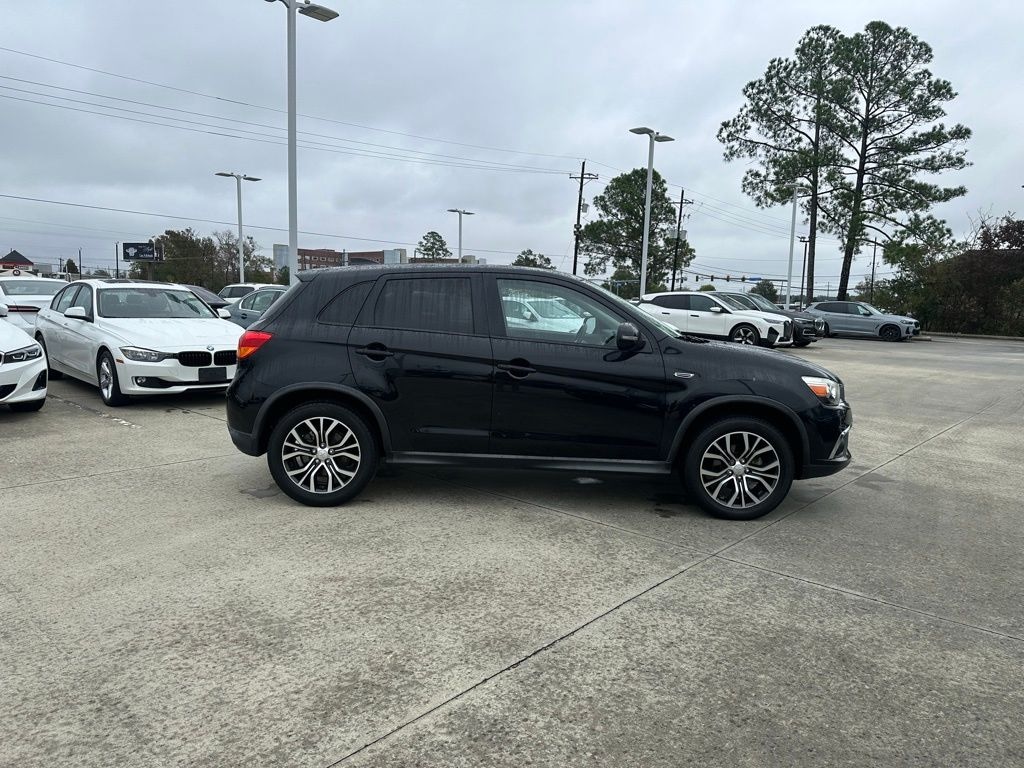 Used 2017 Mitsubishi Outlander Sport 2.4 SE CUV
