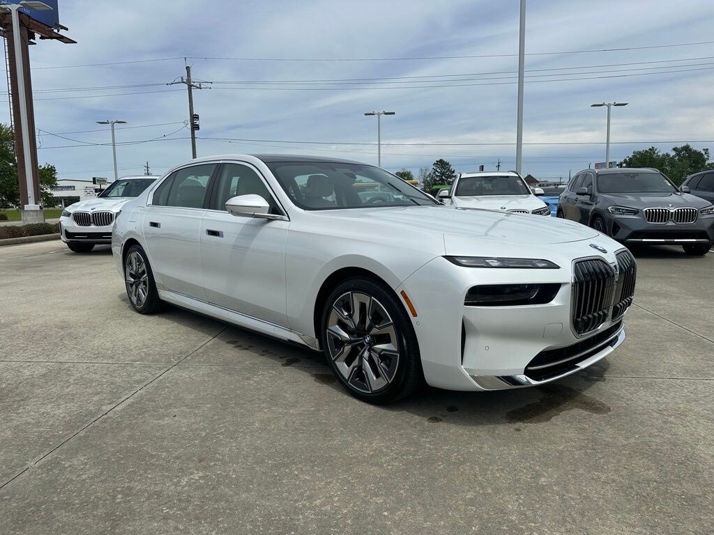 New 2026 BMW i7 xDrive60 Sedan