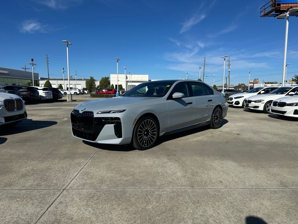 2026 BMW 7 Series 740i's photo