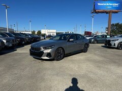 2026 BMW 550e xDrive Sedan