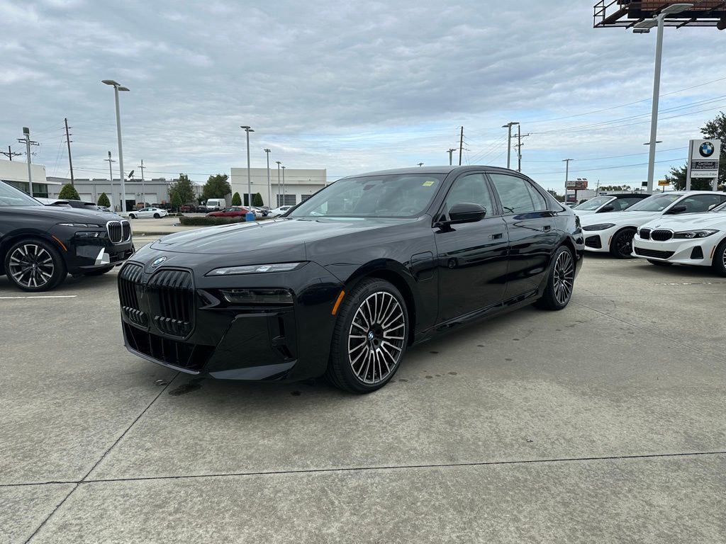 2026 BMW 7 Series 750e's photo