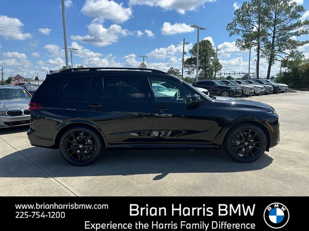 New 2026 BMW X7 xDrive40i SUV