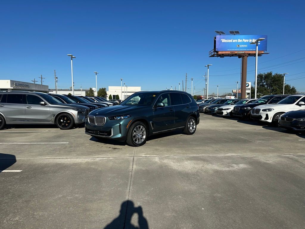 2026 BMW X5 xDrive40i's photo