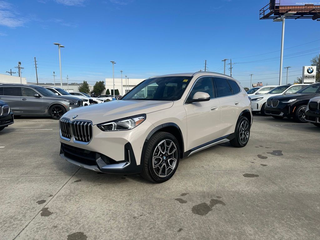 2026 BMW X1 xDrive28i's photo