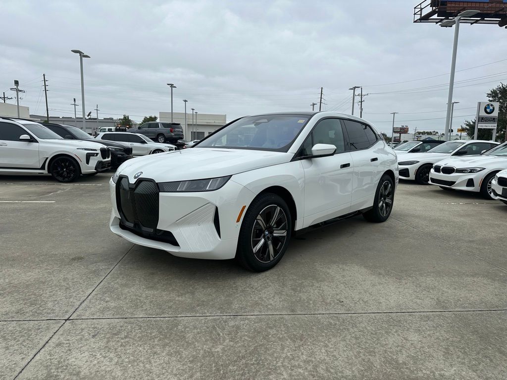 2026 BMW iX 45's photo