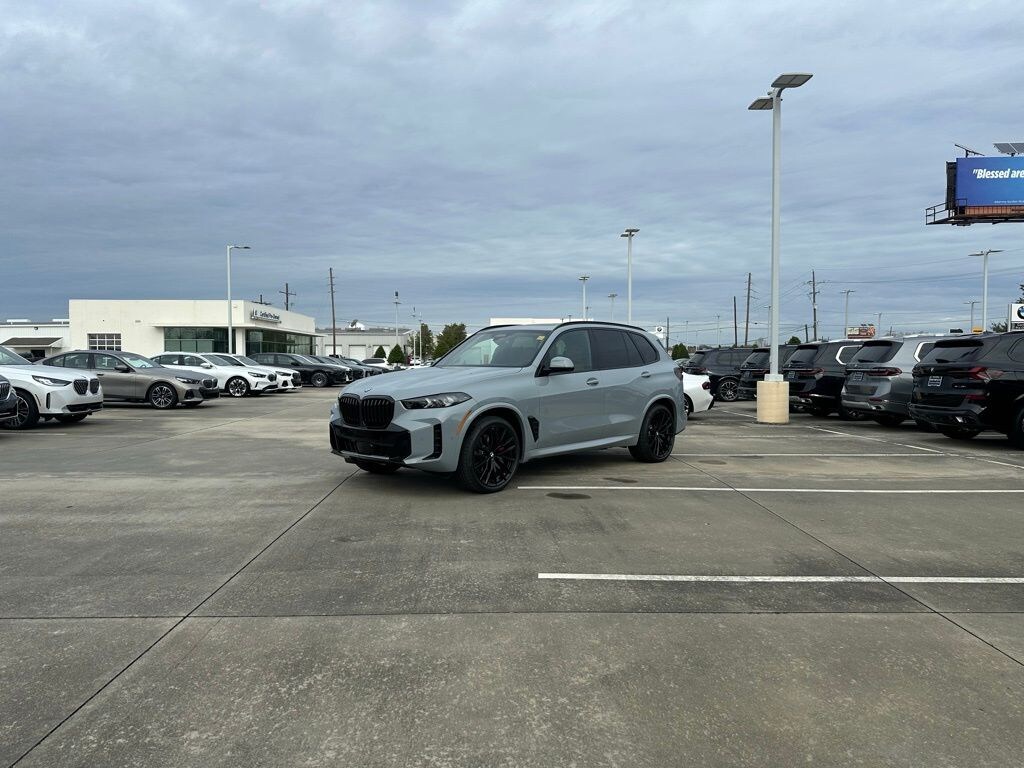 New 2026 BMW X5 sDrive40i SUV