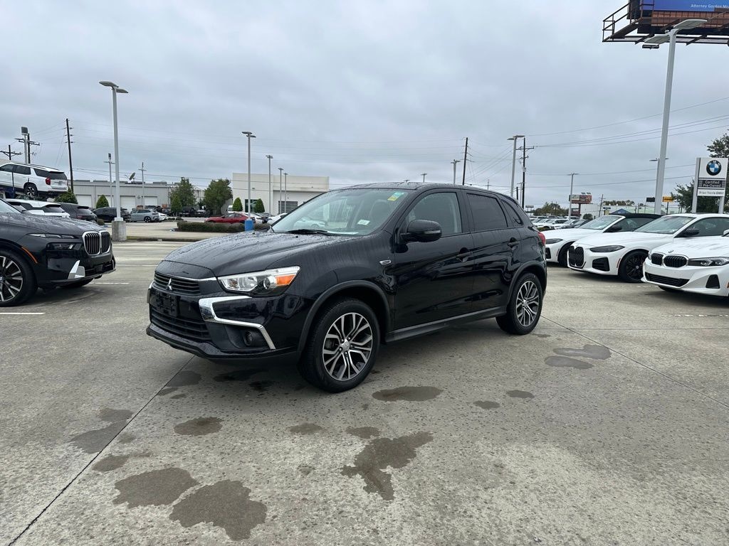 Used 2017 Mitsubishi Outlander Sport 2.4 SE CUV