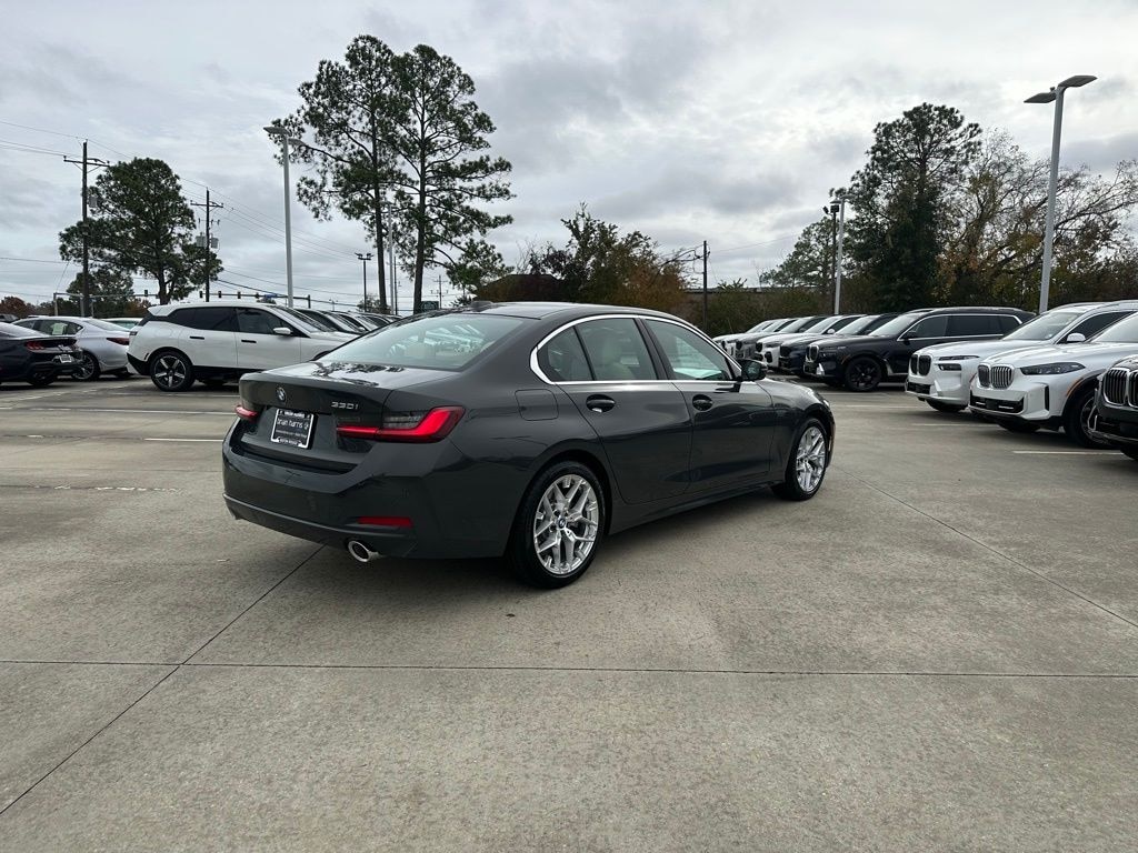 New 2026 BMW 330i NA Sedan
