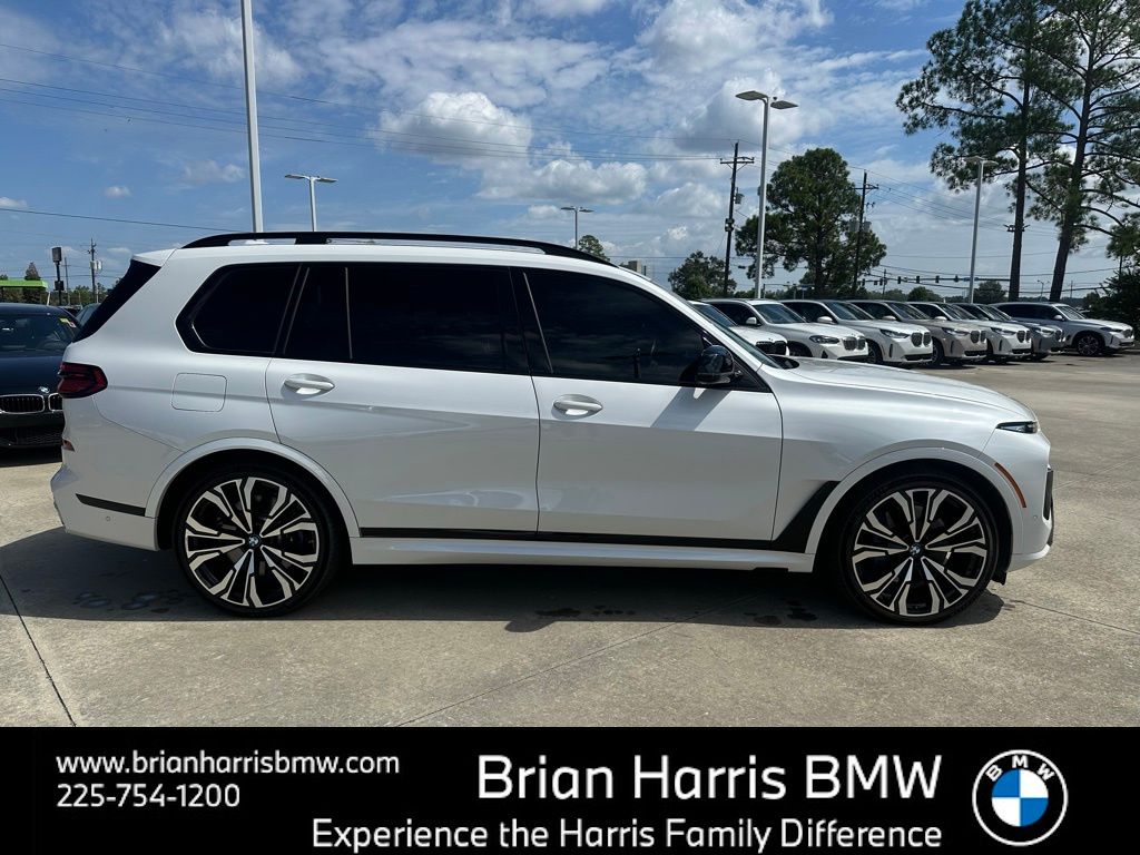 2023 Bmw X7 M60i photo 4