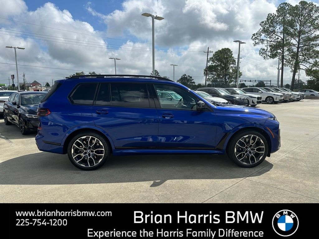 New 2026 BMW X7 M60i SUV