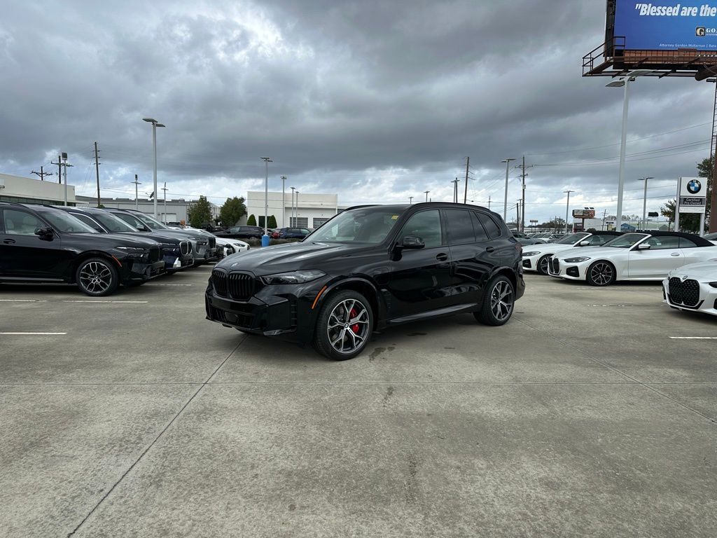 2026 BMW X5 50e's photo
