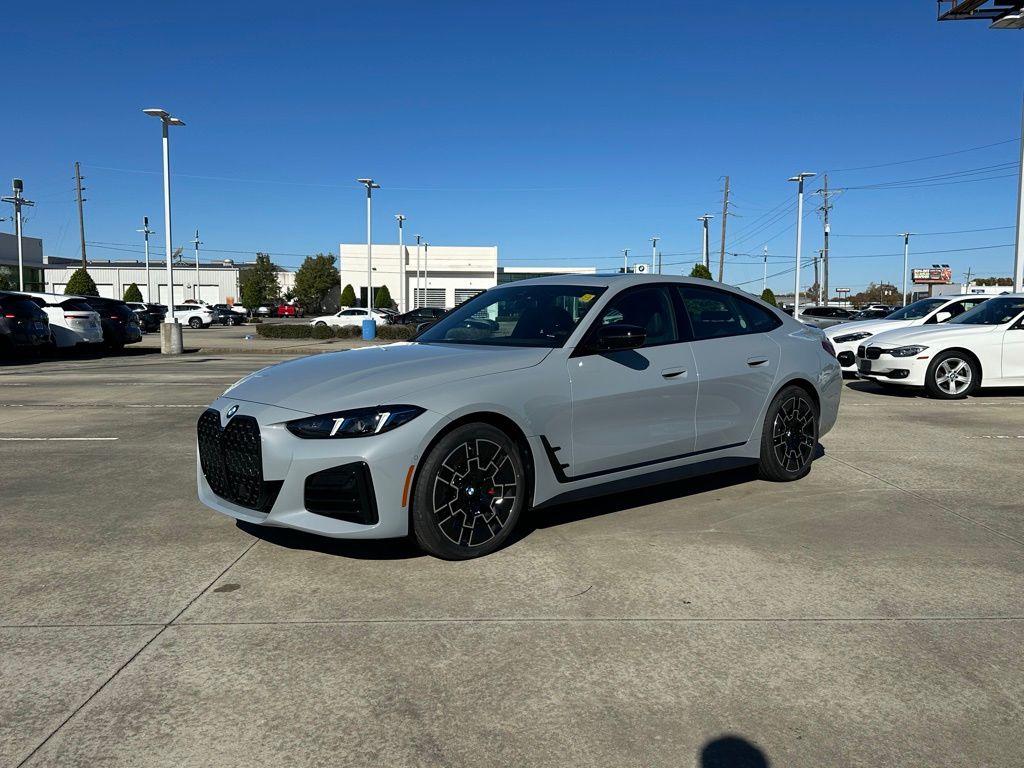 2026 BMW 4 Series 430i's photo