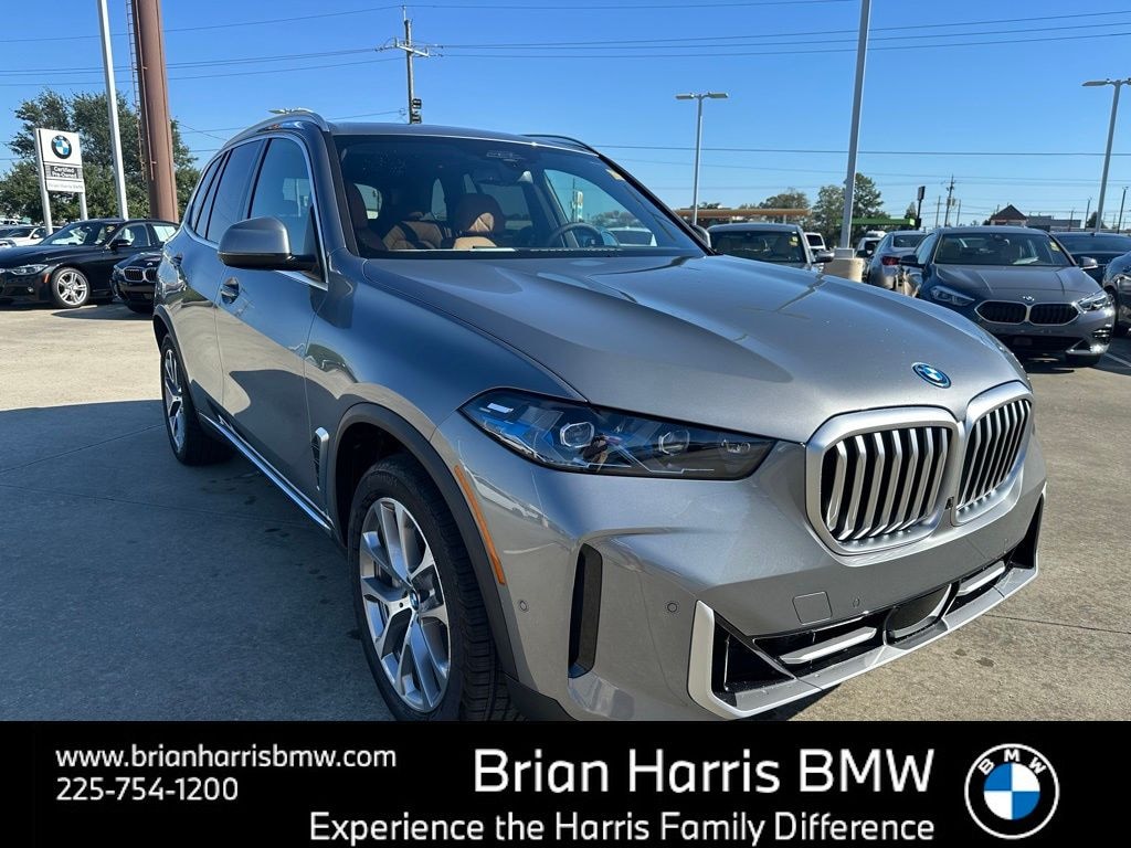 New 2026 BMW X5 PHEV xDrive50e SUV