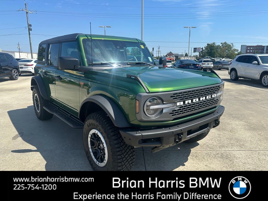 2024 Ford Bronco Badlands photo 3