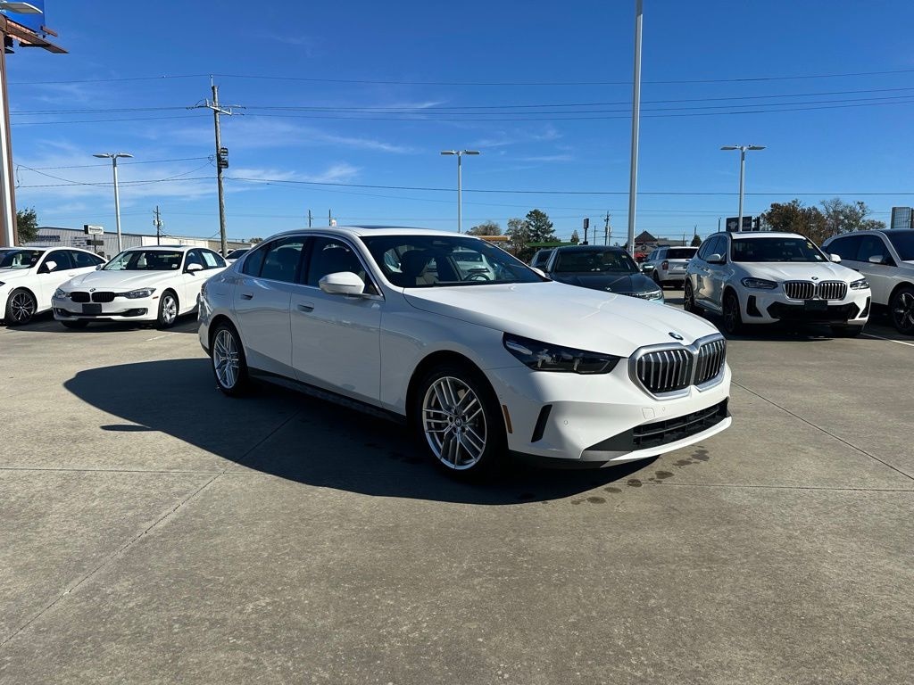 Certified 2025 BMW 530i Sedan