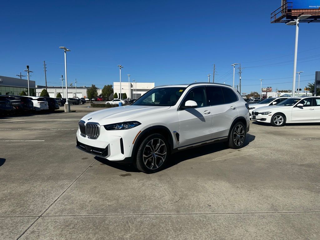 2026 BMW X5 40i's photo