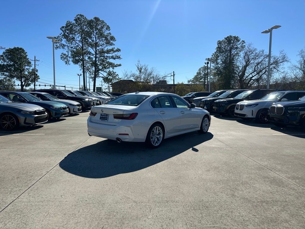 New 2026 BMW 330i Sedan