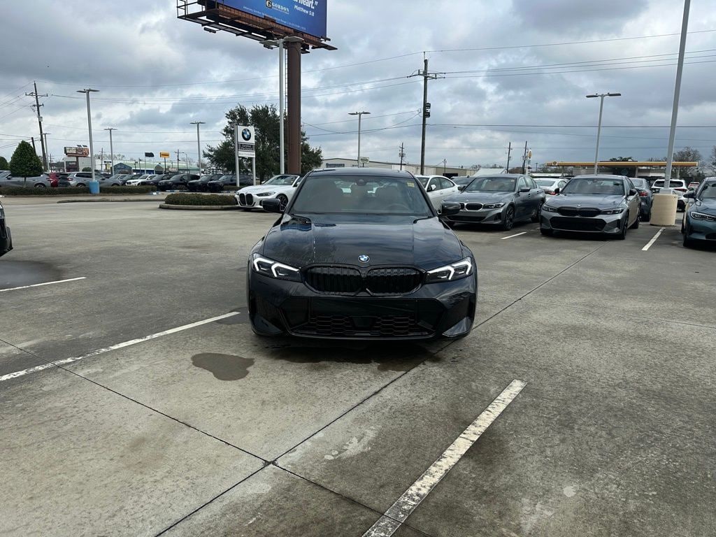 New 2026 BMW 330i Sedan